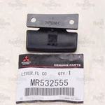 MR532555 Genuine Oem Mitsubishi 00-06 Pajero / Montero Floor Console Upper Lever. Fixed Price $14.60.