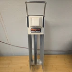Snap WOD1027 2500ML Hand Soap Dispenser - Used Good Condition. Fixed Price $50.00.
