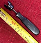 Snap On B1356D Brake Retainer Spring Tool 5.6" Black Handle Usa Good 8/10. Fixed Price $2019.85.