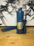Mercedes Benz Hydraulic Floor Jack Sprinter 3500 Oem Weber Hydraulik A9065800118. Fixed Price $109.99.