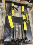Amgo Lift 6000LB Like New See Description.. Fixed Price $1950.00.