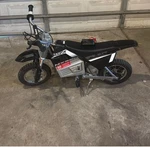 MX350 Razor Black Front Fender Dirt Rocker Bike 18 Miles Per Hour. Fixed Price $275.00.
