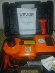 Vevor Electric Car Jack 5 Ton With Built In Air Compressor. Fixed Price $60.00.