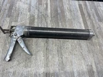 Albion Engineering Aeco Automatic Grease Gun Pat 1986166. Fixed Price $35.02.