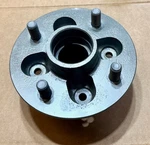 1962-80 Mgb Front Wheel Hub For Bolt Rims DAM4121 264-480 Nla. Fixed Price $55.00.