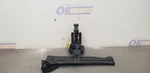17 Gmc Yukon Denali Jack And Tool Kit. Fixed Price $72.68.