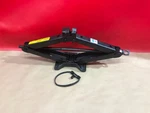 09-12 Toyota RAV4 08-13 Highlander Emergency Scissor Lift Jack 09111-0W110. Fixed Price $70.00.