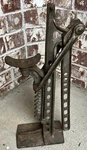 Antique Ashland 88XX Wagon Auto Jack Cast Iron Original Heavy Looks Great. Fixed Price $55.00.
