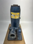 Vintage Walker Model: 93227 5-TON Portable Hydraulic Bottle Jack Usa No Handle. Fixed Price $105.00.