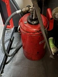 Lincoln 1254 Manual Gear Lube Dispenser. Fixed Price $200.00.