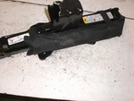 13 Gmc Acadia Jack 599683. Fixed Price $94.95.