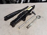 08 Chrysler 300C Jack Brace Kit Set. Fixed Price $108.44.