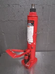 Snap-on TJ100 1000LBS Capacity Telescopic Hydraulic Transmission-jack. Fixed Price $1099.99.