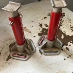 Ton Torin Aluminum Jack Stands, Red/silver 2 Pack Pair, T43004-1. Fixed Price $45.00.